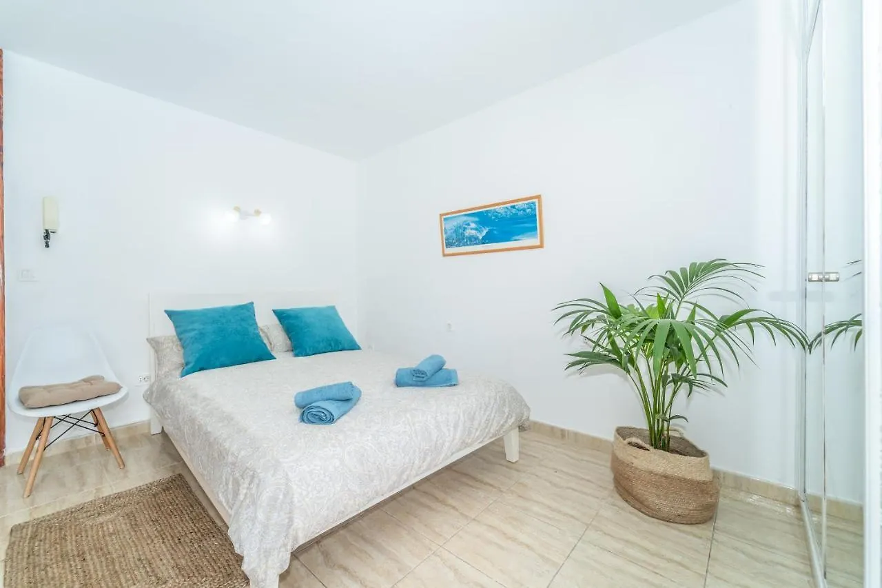 פונטה דל הידלגו Seaside Apartment